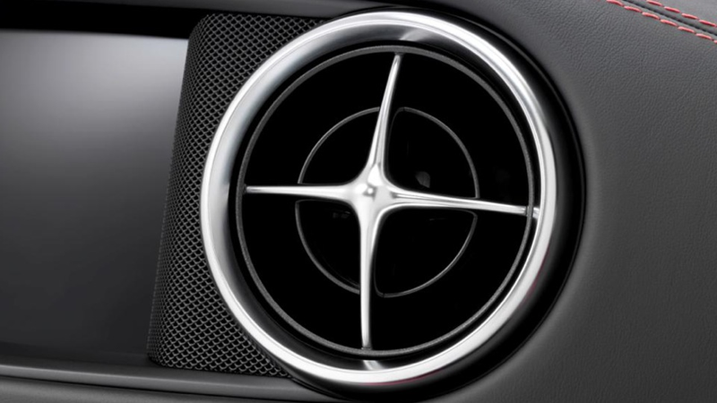 Illustration for article titled 2013 Mercedes-Benz SL: Photos
